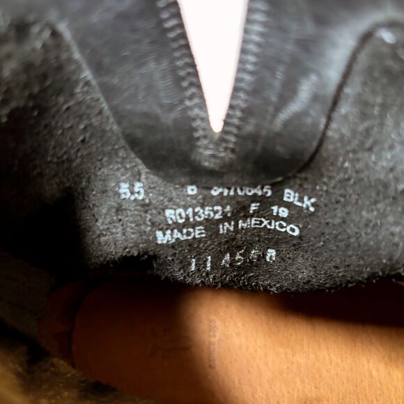 Frye Natalie Engineer Black Leather Short Moto Belted Ankle Boots US Size 5.5 - Picture 9 of 9